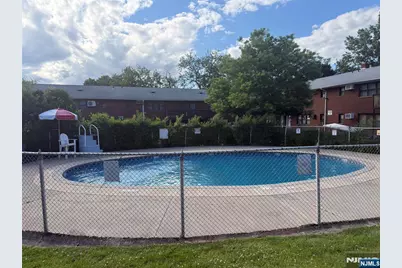 204 Terhune 204C #204C, Lodi, NJ 07644 - Photo 9