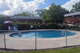 204 Terhune 204C, Lodi, NJ 07644 - Photo 9