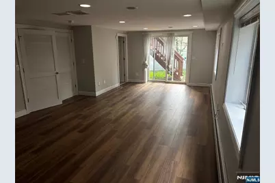 376 Aurora Avenue, Cliffside Park, NJ 07010 - Photo 17