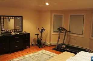 376 Aurora Ave, Cliffside Park, NJ 07010 - Photo 9
