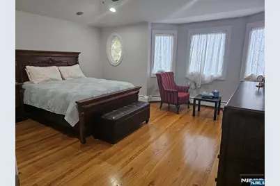 376 Aurora Avenue A #A, Cliffside Park, NJ 07010 - Photo 9