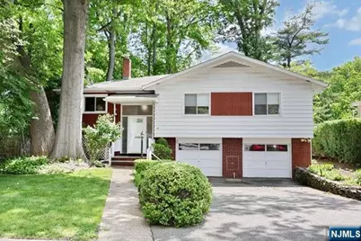 65 Haven Avenue, Bergenfield, NJ 07621 - Photo 1