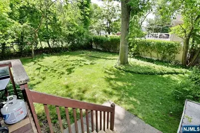 65 Haven Avenue, Bergenfield, NJ 07621 - Photo 27