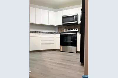 1484 Westgate Drive, Fort Lee, NJ 07024 - Photo 3