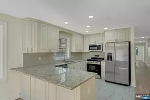58 Vermont Ave, Newark, NJ 07106 - Photo 3
