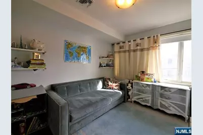255 Laird Avenue 15 #15, Cliffside Park, NJ 07010 - Photo 21