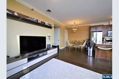 255 Laird Avenue 15 #15, Cliffside Park, NJ 07010 - Photo 13