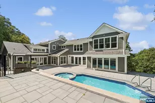 976 Scioto Dr, Franklin Lakes, NJ 07417 - Photo 3