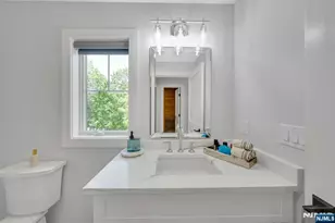 976 Scioto Dr, Franklin Lakes, NJ 07417 - Photo 19