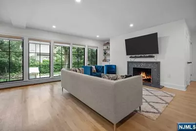 107 Highland Avenue, Ridgewood, NJ 07450 - Photo 7