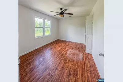 20 Greenwood Avenue, Wanaque, NJ 07420 - Photo 7