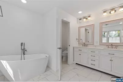 390 Pascack Road, Washington Township, NJ 07676 - Photo 19