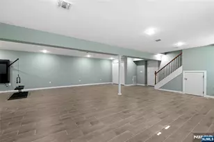 390 Pascack Rd, Washington Township, NJ 07676 - Photo 15