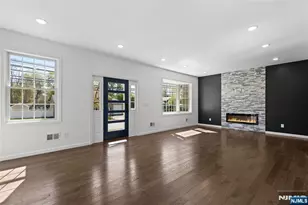 390 Pascack Rd, Washington Township, NJ 07676 - Photo 7