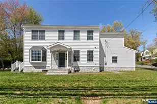 390 Pascack Rd, Washington Township, NJ 07676 - Photo 1