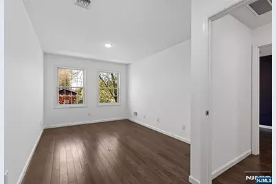 390 Pascack Road, Washington Township, NJ 07676 - Photo 25