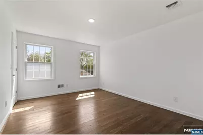 390 Pascack Road, Washington Township, NJ 07676 - Photo 25