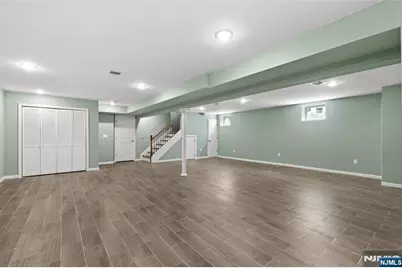 390 Pascack Road, Washington Township, NJ 07676 - Photo 17