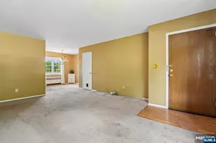 18 Wedgewood Dr 25, Verona, NJ 07044 - Photo 7