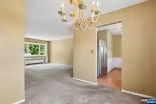 18 Wedgewood Dr 25, Verona, NJ 07044 - Photo 13