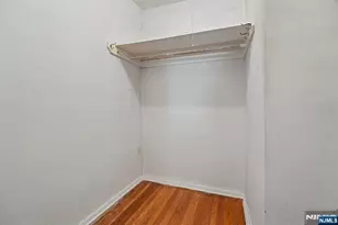 18 Wedgewood Dr 25, Verona, NJ 07044 - Photo 19