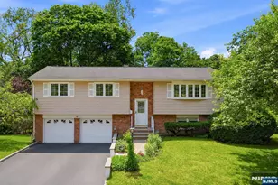 8 Nottingham Dr, East Brunswick Township, NJ 08816 - Photo 1