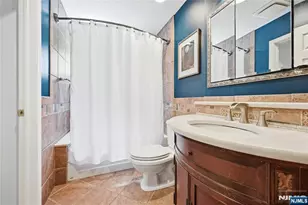 8 Nottingham Dr, East Brunswick Township, NJ 08816 - Photo 7