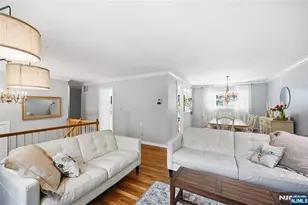 8 Nottingham Dr, East Brunswick Township, NJ 08816 - Photo 3