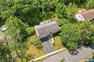 8 Nottingham Dr, East Brunswick Township, NJ 08816 - Photo 17
