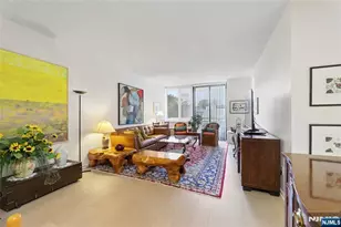 100 Carlyle Dr 5Hs, Cliffside Park, NJ 07010 - Photo 5