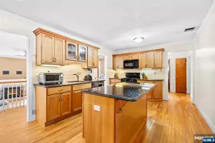 777 Washington Ave, Washington Township, NJ 07676 - Photo 5