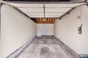 125 N 1st St, Bergenfield, NJ 07621 - Photo 33