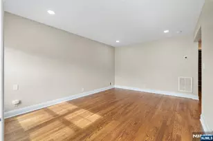 125 N 1st St, Bergenfield, NJ 07621 - Photo 9