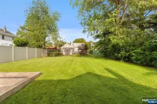 125 N 1st St, Bergenfield, NJ 07621 - Photo 37