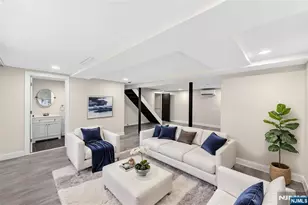 11 Franklin St, Mahwah, NJ 07430 - Photo 23