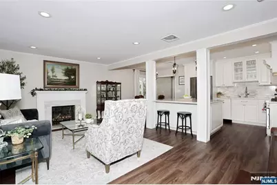 616 Bogert Road, River Edge, NJ 07661 - Photo 5