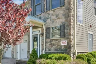 2102 Freeman Way 2102, Allendale, NJ 07401 - Photo 3