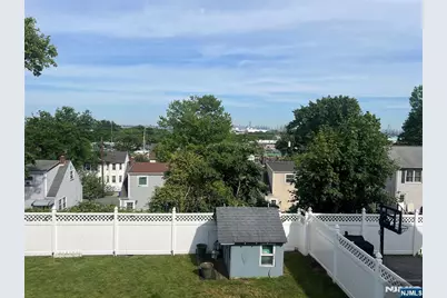 117 Feronia Way 2nd Floor #2nd floor, Rutherford, NJ 07070 - Photo 21