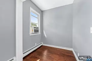 220 Delaware Ave, Jersey City, NJ 07306 - Photo 29