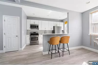 220 Delaware Avenue, Jersey City, NJ 07306 - Photo 3