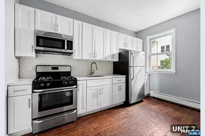 220 Delaware Avenue, Jersey City, NJ 07306 - Photo 23