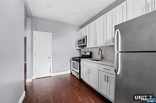220 Delaware Ave, Jersey City, NJ 07306 - Photo 25