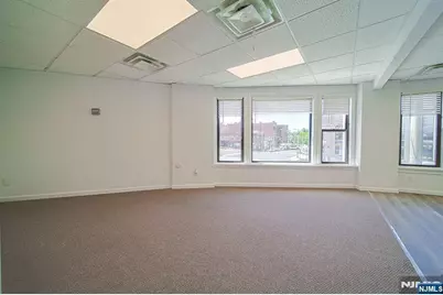 1 Columbia Avenue 1 #1, Palisades Park, NJ 07650 - Photo 7