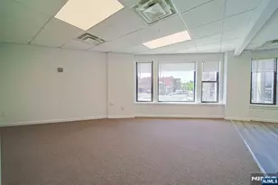 1 Columbia Ave 1, Palisades Park, NJ 07650 - Photo 7