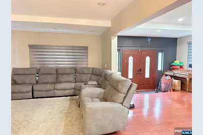 620 Park Avenue, Elizabeth, NJ 07208 - Photo 3
