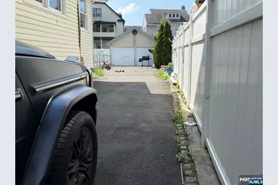 620 Park Avenue, Elizabeth, NJ 07208 - Photo 27