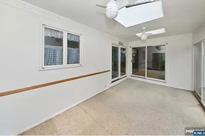 9 Lyncrest Drive, Paramus, NJ 07652 - Photo 35