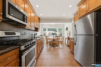 164 Gordon Court, Oradell, NJ 07649 - Photo 9
