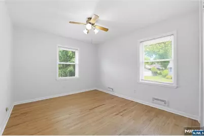 164 Gordon Court, Oradell, NJ 07649 - Photo 19