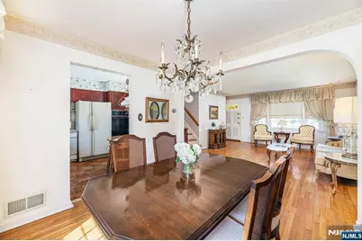 112 Berdan Street, Rochelle Park Township, NJ 07662 - Photo 7